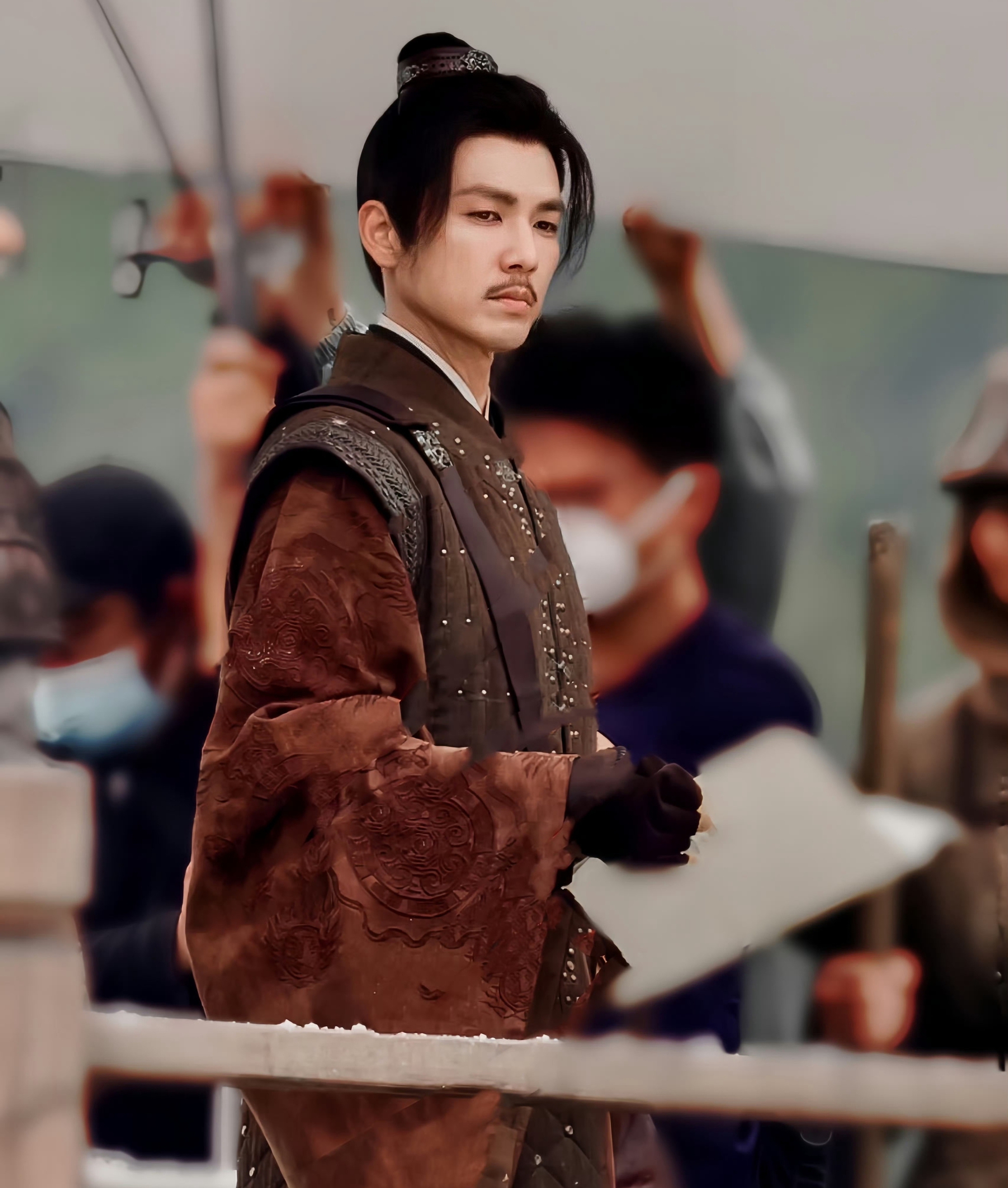 Nhân vật của Chung Hán Lương là cha của nam chính, một người rất yêu thương con nhưng bị chết oan.