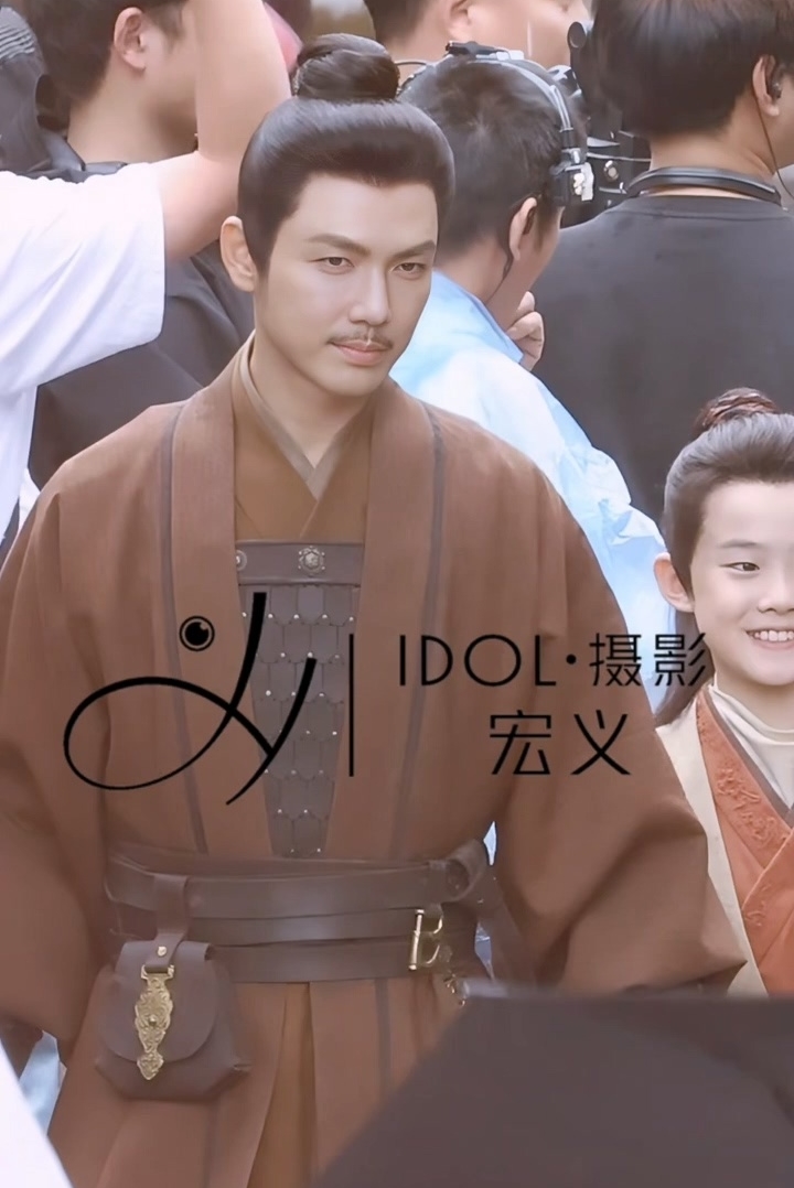 Trước đó, khán giả còn lo lắng nhan sắc của anh đã xuống dốc.