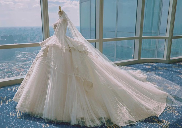 Váy cưới của Xoài Non