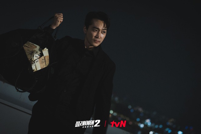 Song Seung Hun trở lại với vai Kang Ha Ri