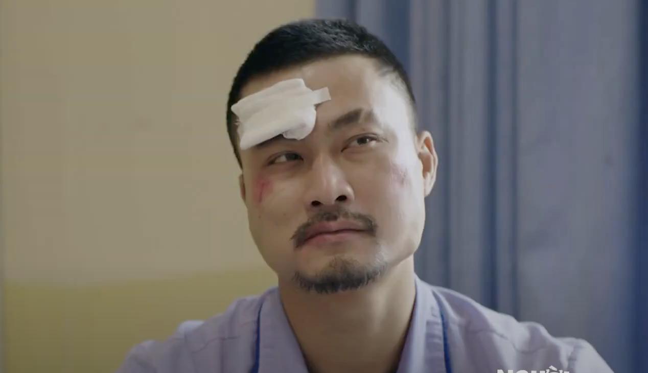 Phân cảnh bà Thư xin Trí (Duy Hưng) tha cho con riêng của chồng để lại nhiều ấn tượng cho diễn viên Vân Dung.