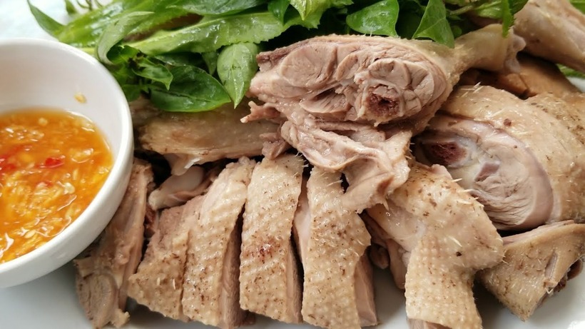 Mâm cúng Tết Đoan Ngọ miền Trung. Ảnh minh họa