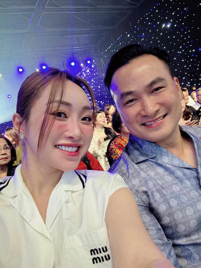 Sau khi ly hôn 8 năm, Chi Bảo công khai mối quan hệ với Lý Thùy Chang từ cuối năm 2019