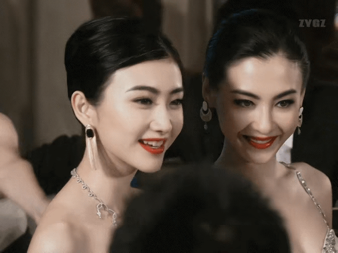 Cô đẹp không kém ngọc nữ Hong Kong Trương Bá Chi.