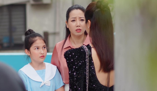 An Nhiên lúc nhỏ bị mẹ Ngân Hà đánh trượt cuộc thi múa.