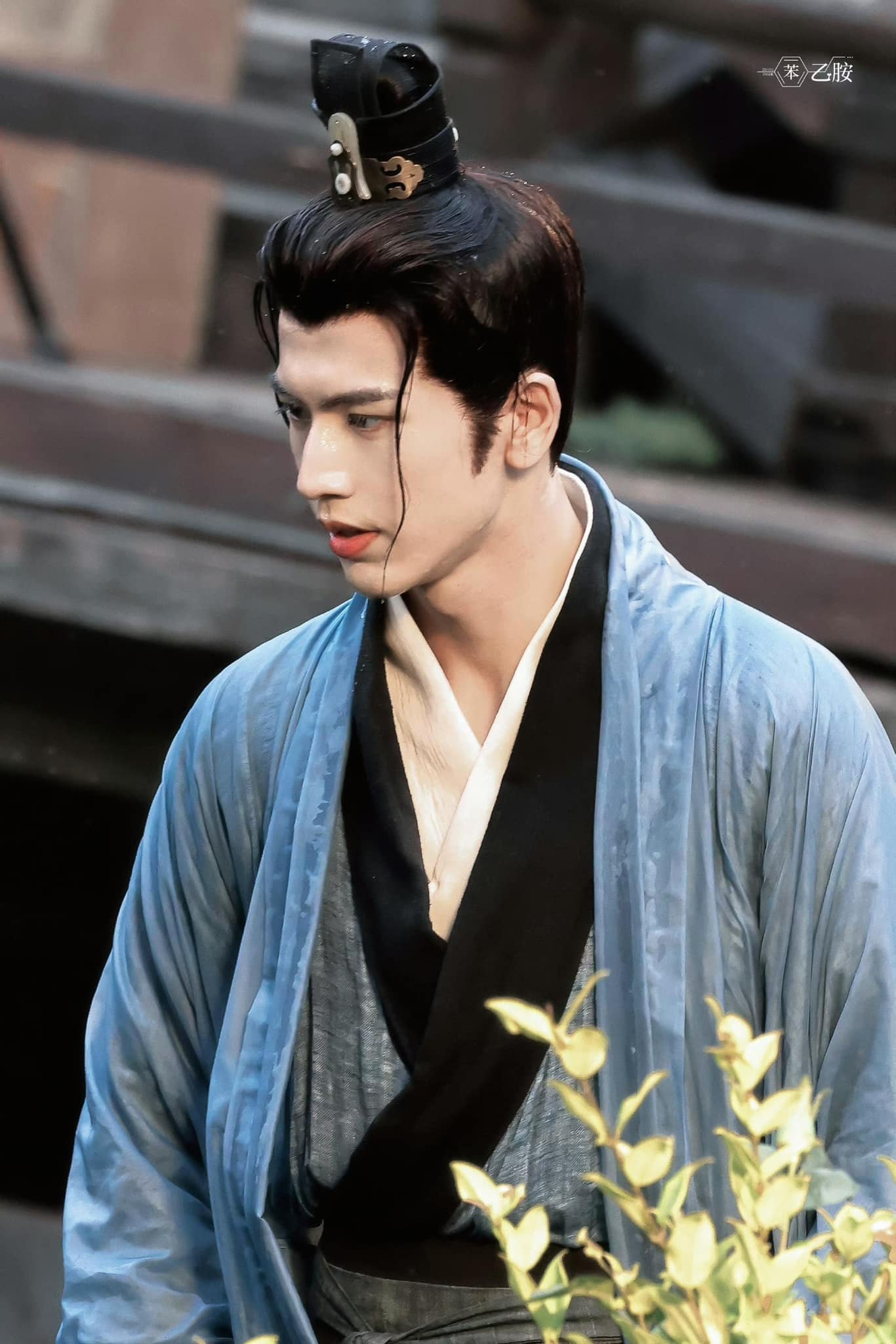 Trương Lăng Hách lăn xả khi đóng phim.