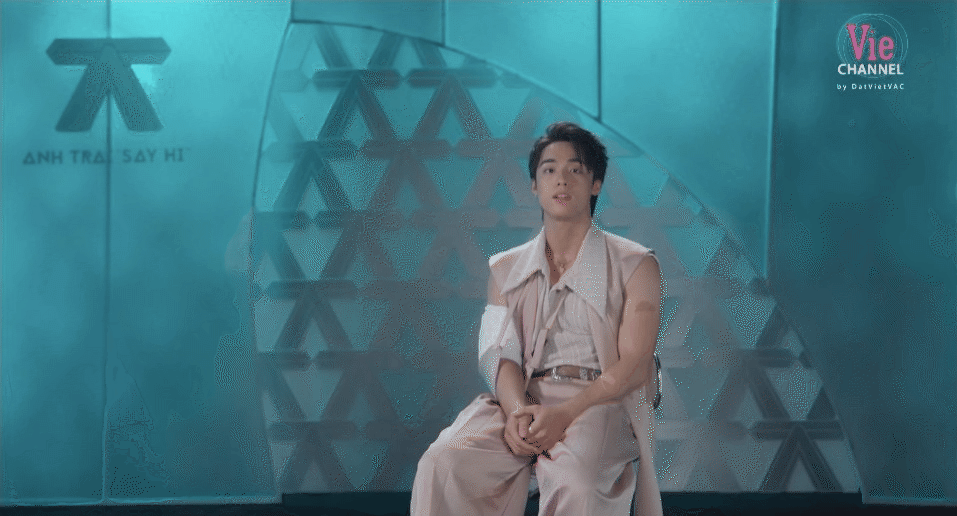 Gặp tai nạn ngay trước ngày ghi hình, Hải Đăng Doo phải đối diện với việc ngưng tham gia chương trình hoặc tiếp tục mạo hiểm, đổi lại nguy cơ di chứng mãi về sau