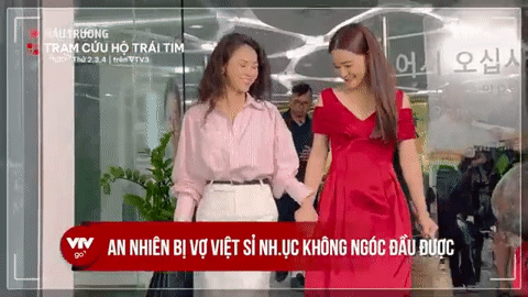 Nhưng khi kết thúc cảnh quay lại vô cùng vui vẻ, thân thiết. 