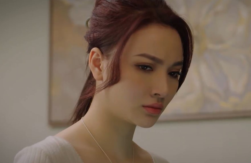 Yên chán nản khi bố mẹ cãi nhau.