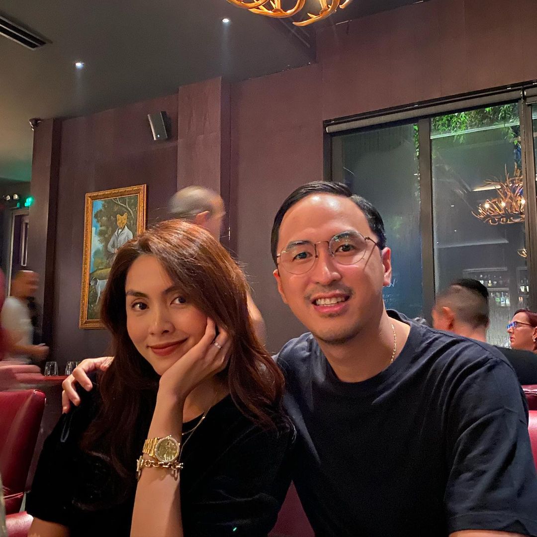 Tăng Thanh Hà từng chia sẻ, bí quyết giữ hạnh phúc hôn nhân, gia đình của cô là duy trì lối sống đơn giản và suy nghĩ tích cực.