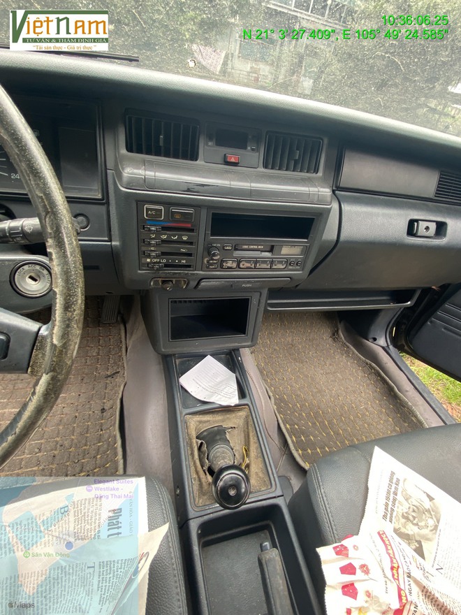 Chiếc Toyota Crown biển số 80B-1535 trong lô xe được thanh lý. Ảnh: Đấu giá Lạc Việt