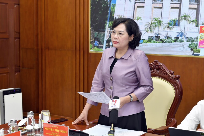 Thống đốc Nguyễn Thị Hồng phát biểu chỉ đạo cuộc họp. Ảnh: NHNN