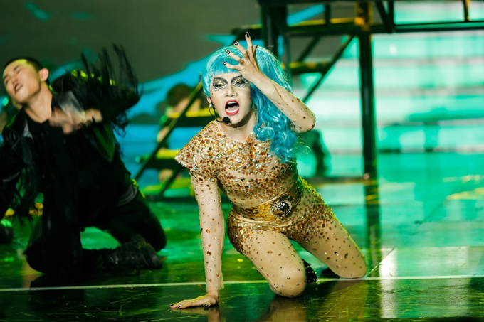 Màn hóa thân thành Lady Gaga giúp anh giành ngôi Á quân