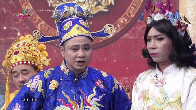 NSND Tự Long là gương mặt gắn bó với Táo quân