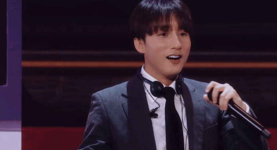 Trước sự cổ vũ nhiệt tình từ fan, Sơn Tùng cảm kích không thôi