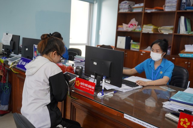 Khi thực hiện trả lương cho công chức, các cơ quan, đơn vị cần có hướng dẫn của Bộ Tài chính về việc xác định nhu cầu vốn và phương thức chi thực hiện