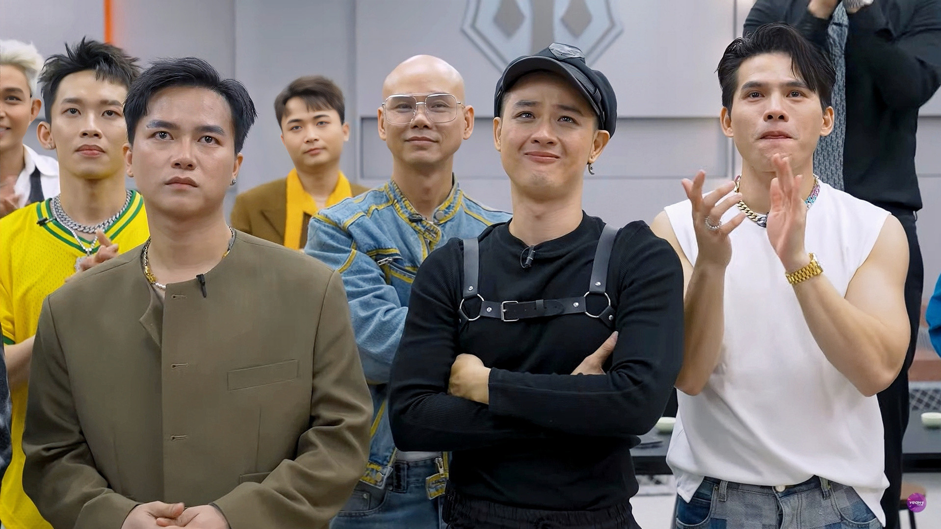 Các anh tài, MC khóc, nhớ Wanbi Tuấn Anh.