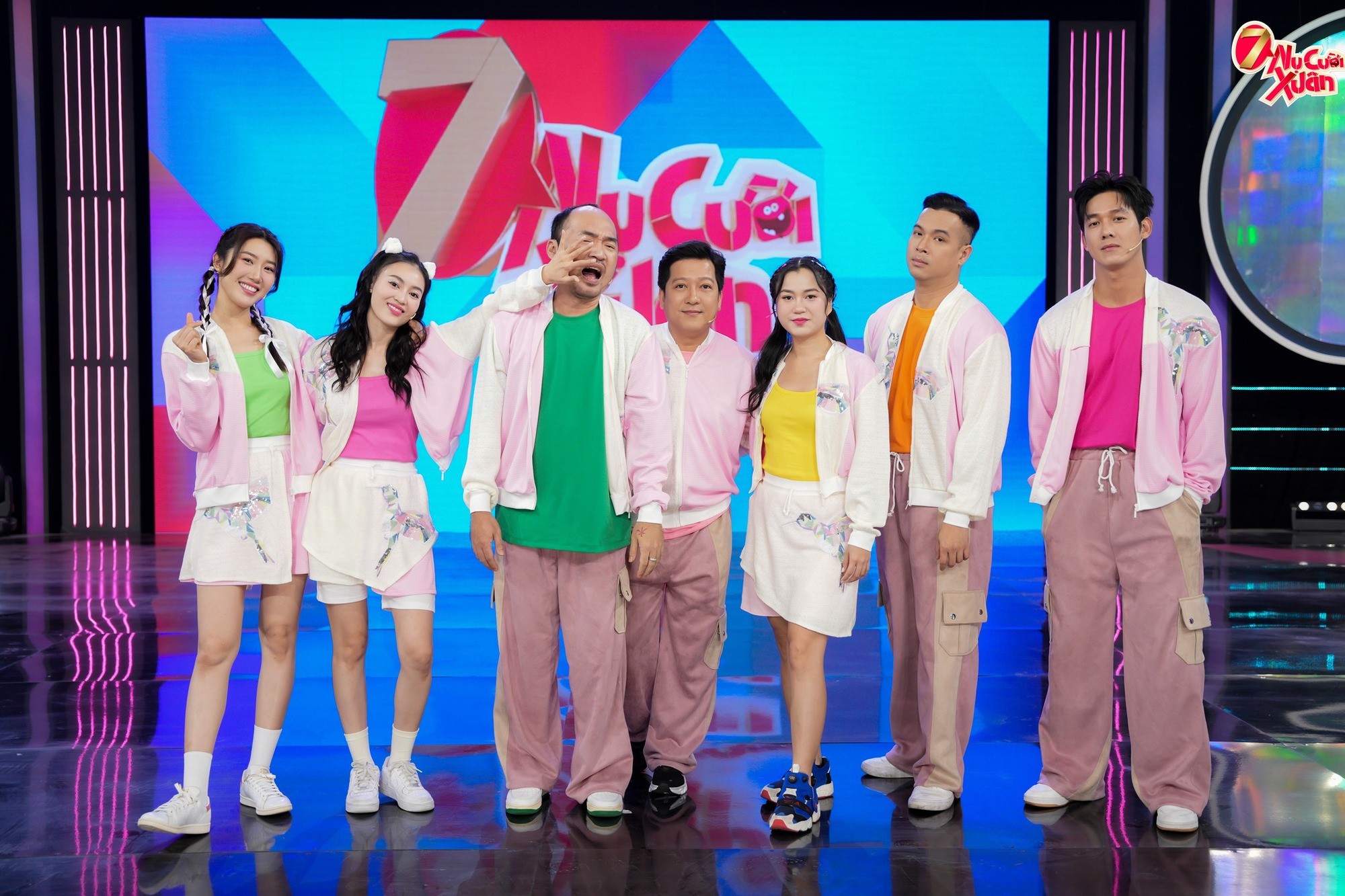 Tiến Luật và Lan Ngọc thường xuyên 