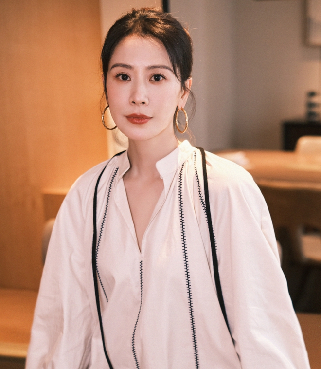 Hải Thanh đạt thị hậu Kim Ưng, Phi Thiên và nhiều giải thưởng khác