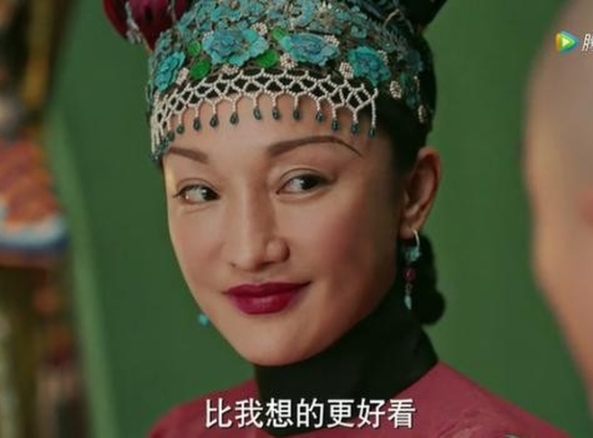 Thói quen bĩu môi khi diễn và gương mặt thiếu tự nhiên của Châu Tấn trong Hậu Cung Như Ý Truyện bị chê thậm tệ