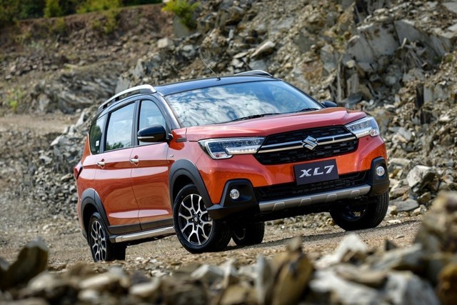 Suzuki XL7