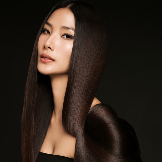 Hoàng Thùy đến nay đã đăng tải 3 phần trong chuỗi drama khiến cư dân mạng xôn xao