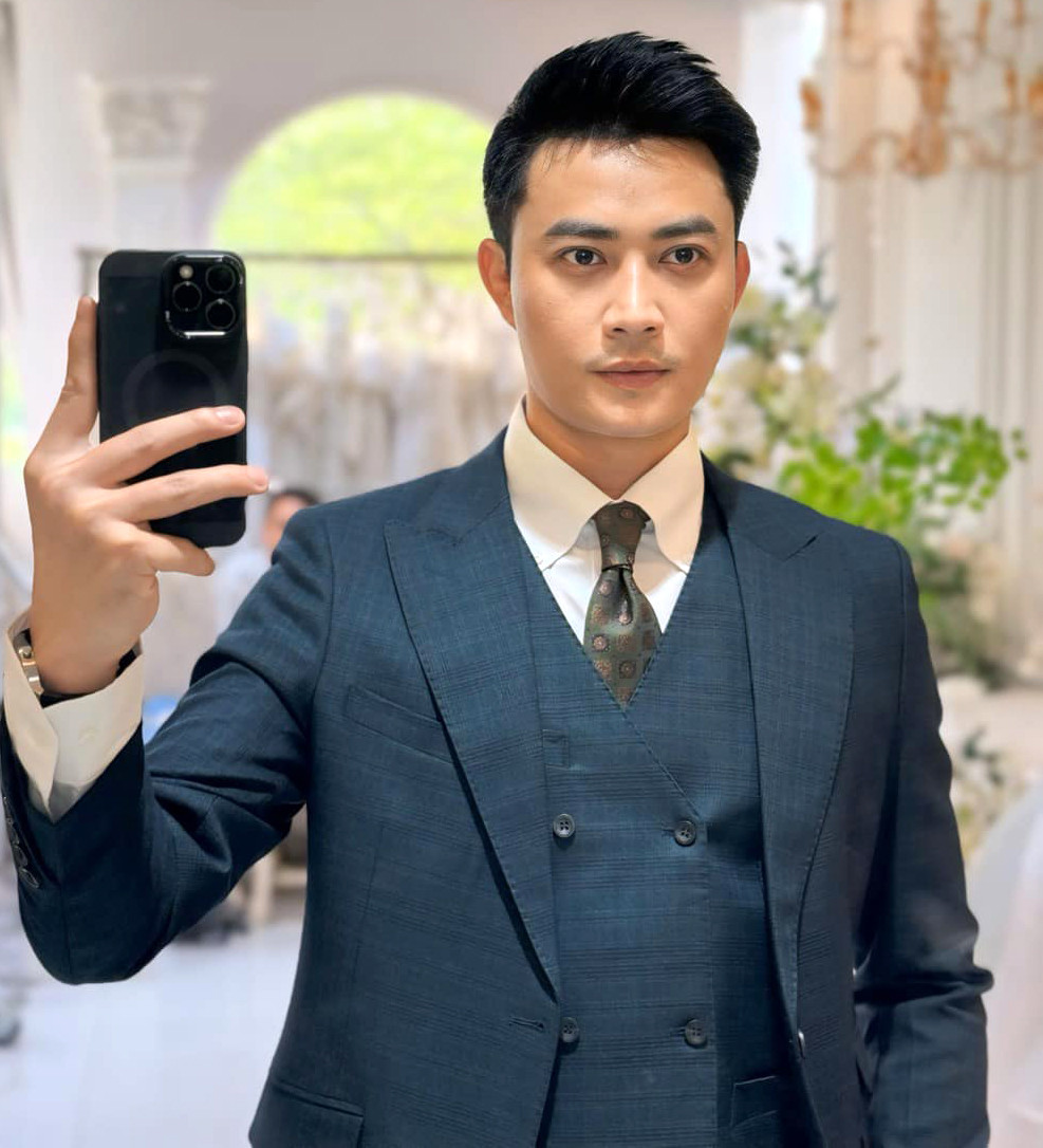 Diễn viên Tiến Lộc