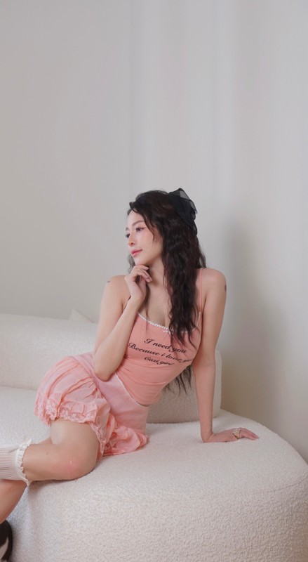 Không thể phủ nhận sức hút của Trâm Anh, người luôn biết cách tạo ra sự chú ý và thể hiện bản thân một cách độc đáo và phóng khoáng.