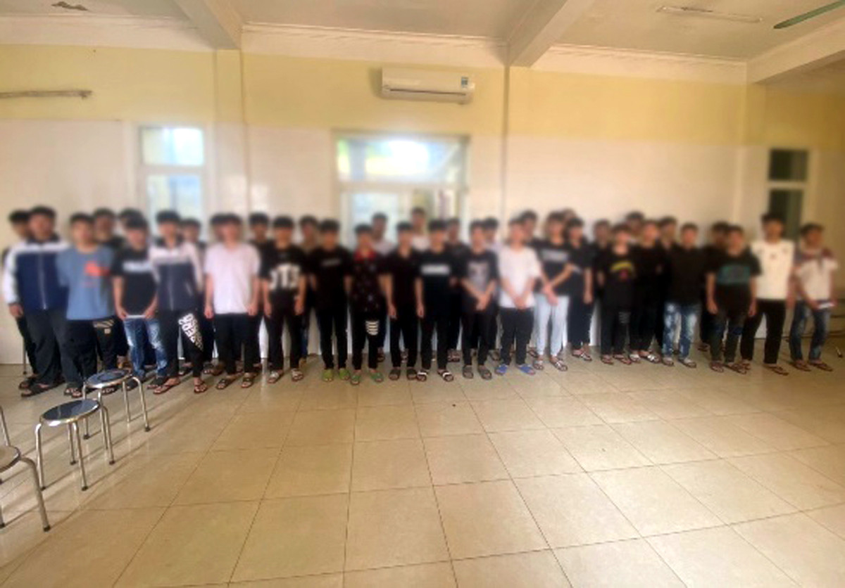 Nhóm đối tượng bị cơ quan công an khởi tố. Ảnh: CACC