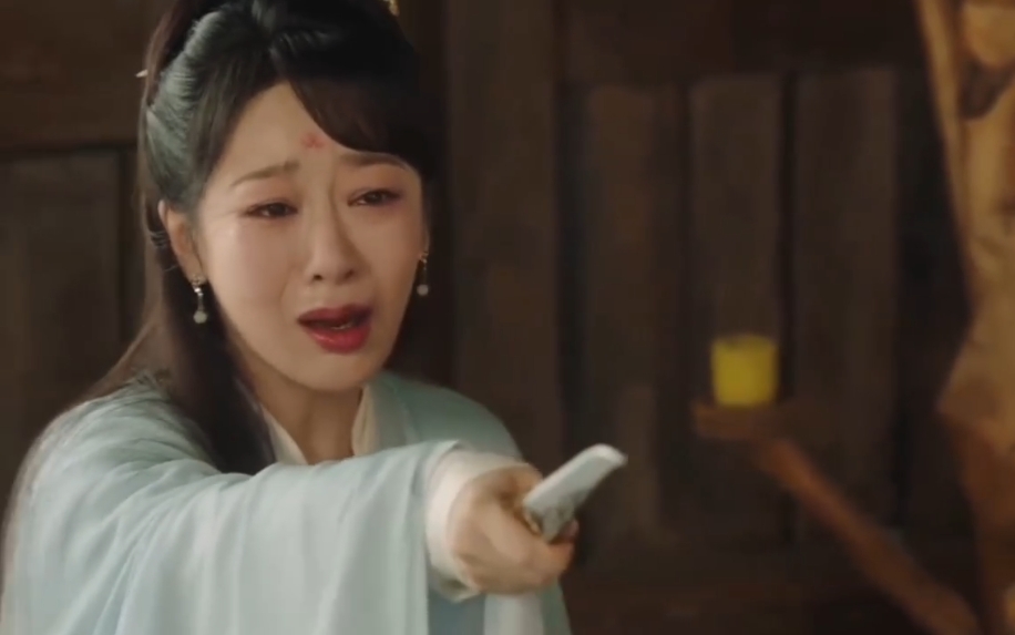 Dương Tử khắc họa rất tốt cảm xúc đau lòng, tuyệt vọng của Tiểu Yêu khi nghe Thương Huyền thừa nhận ra tay với Đồ Sơn Cảnh.