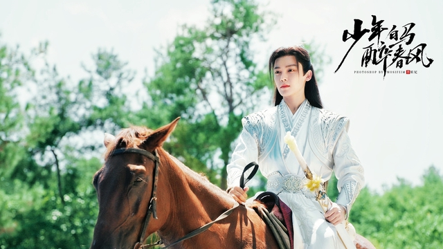 Hầu Minh Hạo đóng vai nam chính được khen ngợi điển trai diễn xuất tốt