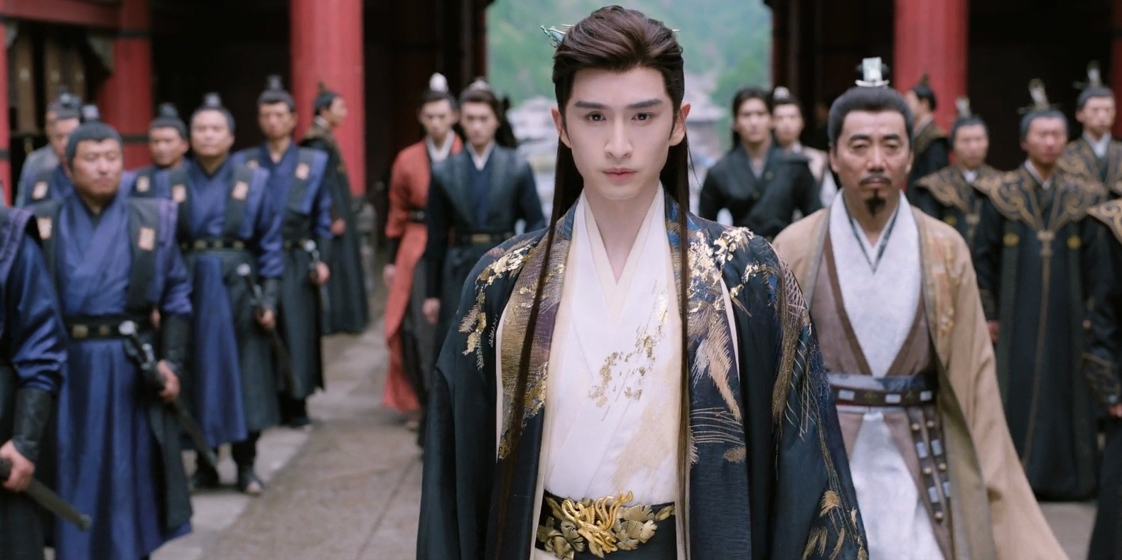 Nam chính do Trương Vân Long thủ vai được đánh giá đẹp đôi với Lưu Thi Thi