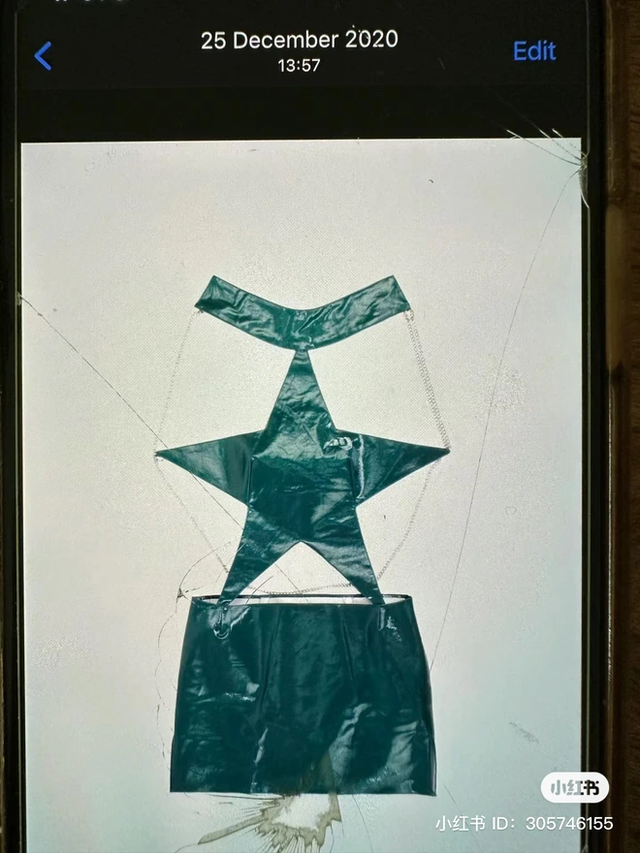 Bị một NTK người Trung Quốc tố đạo nhái