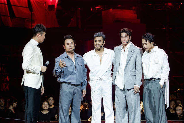 S.T cho biết một trong những lý do quyết định tham gia Anh Trai Vượt Ngàn Chông Gai là để hoàn thành mong muốn của người ba quá cố