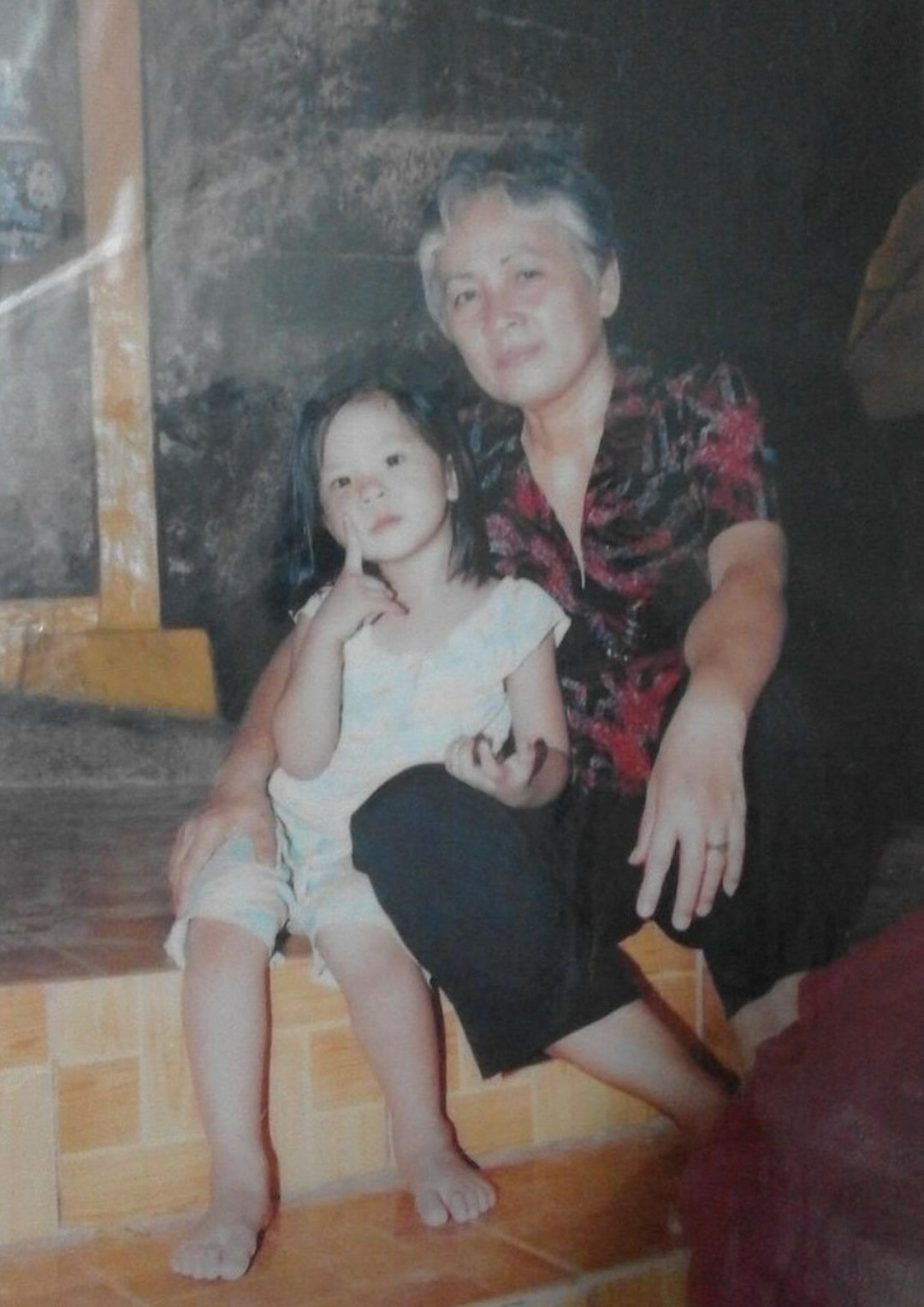 Hoàng Huyên mong muốn trở thành người phụ nữ mạnh mẽ như bà ngoại của mình và tương lai có thể giúp đỡ nhiều trẻ em có hoàn cảnh như cô. 