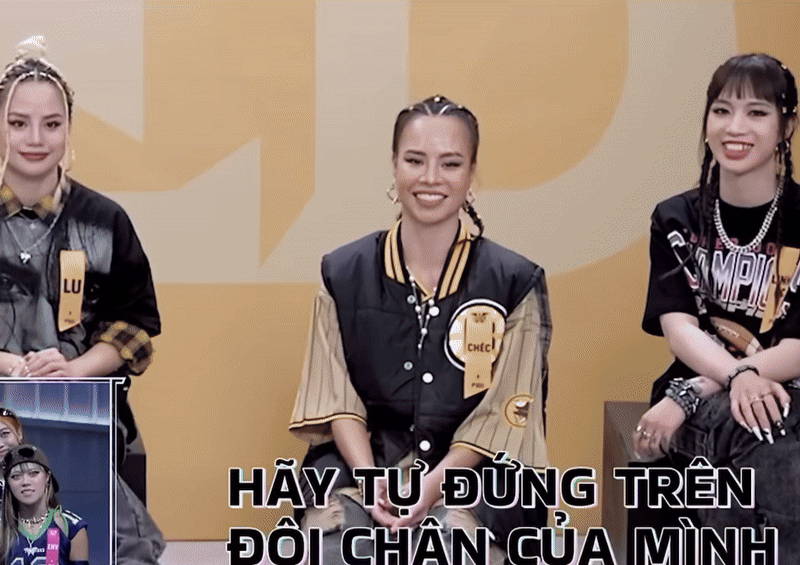 Hồng Ngọc - trưởng nhóm HANOI X GIRLS sau đó cũng tỏ thái độ