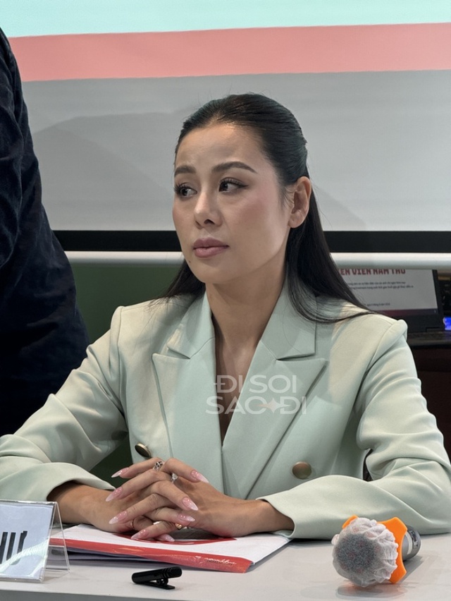 Nam Thư cho biết không có mối quan hệ tình cảm với người đàn ông tên L như tài khoản Zyy Doo phốt