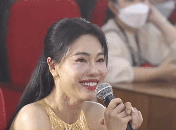 Bà Phạm Kim Dung đã dành nhiều lời khen, gợi ý Quế Anh thể hiện những tài năng của mình từ vòng Sơ khảo