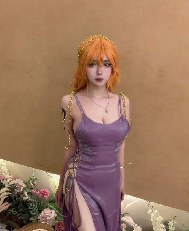 Cigw Pols luôn được dân mạng để tâm và theo dõi bởi hầu hết các sản phẩm đều cực kỳ gợi cảm, tận dụng tối đa được lợi thế vóc dáng và gương mặt quyến rũ để trở nên nổi bật trên MXH.