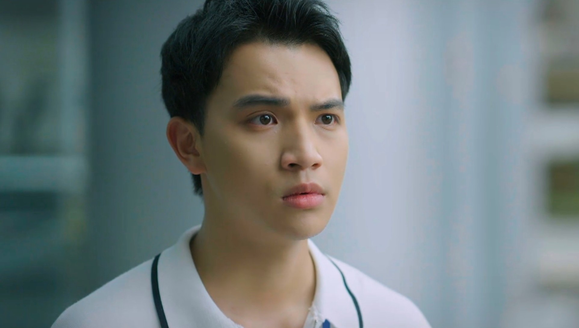 Diễn viên trong phim diễn xuất chưa thuyết phục người xem.