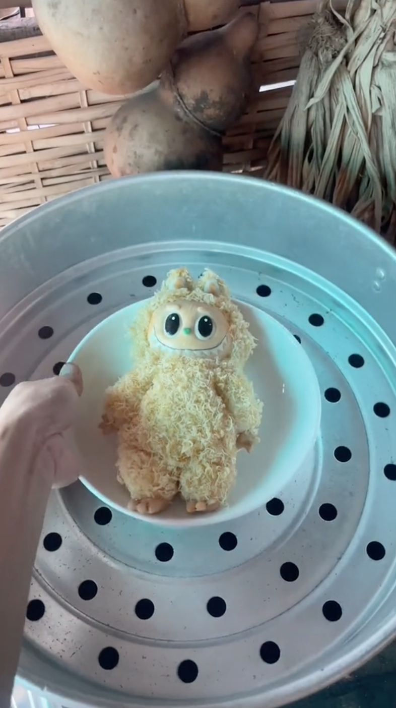 Quá trình tạo nên em LABUBU từ bột (Nguồn: TikTok @kynamqui)