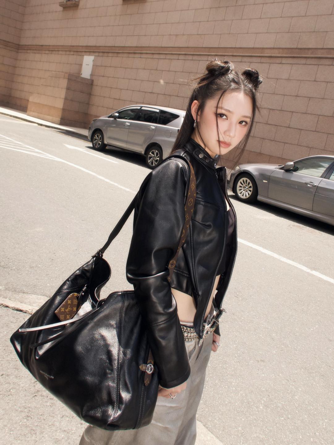 AMEE từng suýt được #1 trending