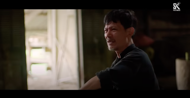 Ông Xuồn thấy cảnh khó khăn nhà Mẩy khi lấy chồng sớm nhưng vẫn chưa thay đổi suy nghĩ