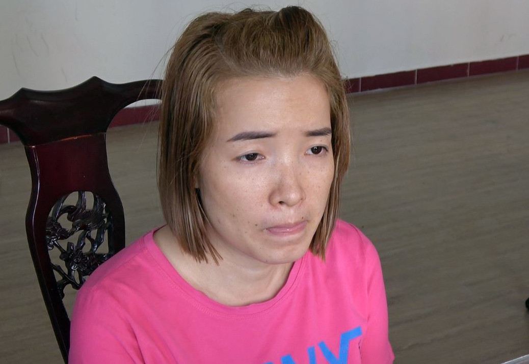 Hà Thị Hiệp tại thời điểm bị công an bắt giữ. Ảnh: CACC