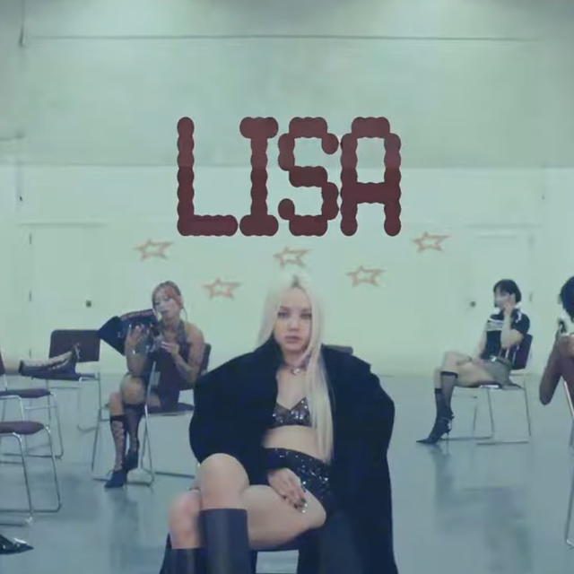 Khung cảnh vừa ngầu vừa sexy của em út BLACKPINK