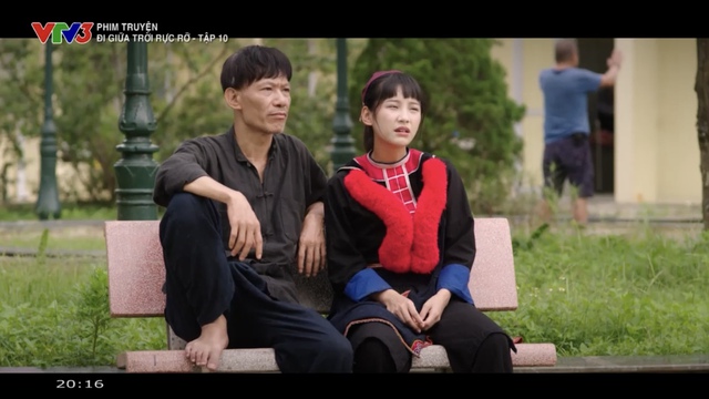 Khung cảnh hoà thuận hiếm hoi của 2 bố con trong 10 tập vừa qua