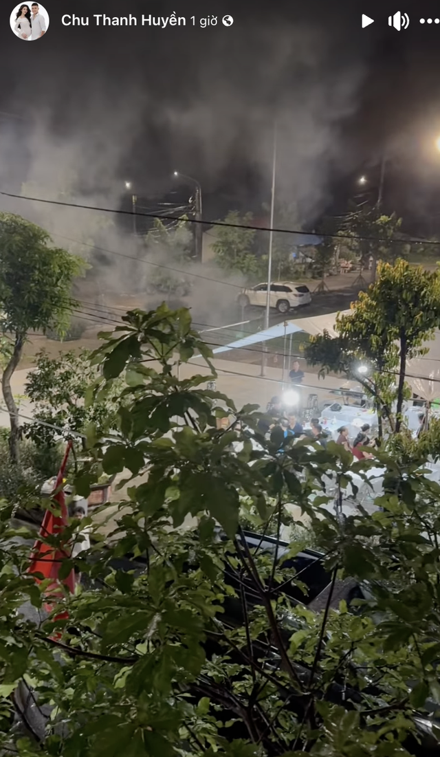 Quang Hải mở tiệc đón con trai về quê Đông Anh