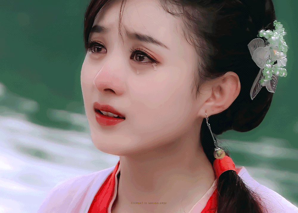 Nhan sắc ngọt ngào của Triệu Lệ Dĩnh thời trẻ