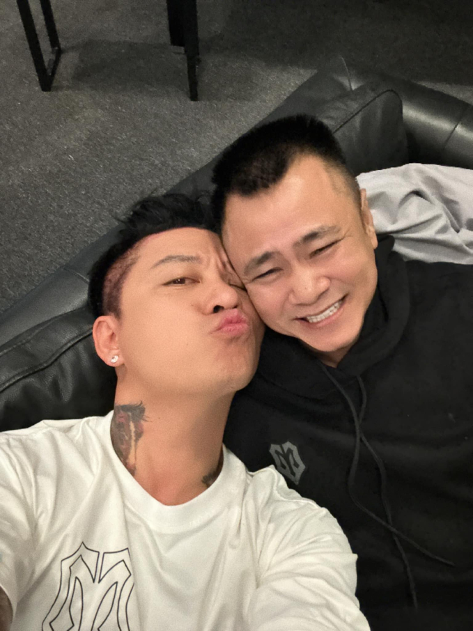 Nhìn thế thôi chứ Tự Long vẫn 