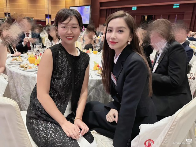 Nữ diễn viên được cho là muốn lấy lòng khán giả Hong Kong để mở đường quay lại quê hương đóng phim